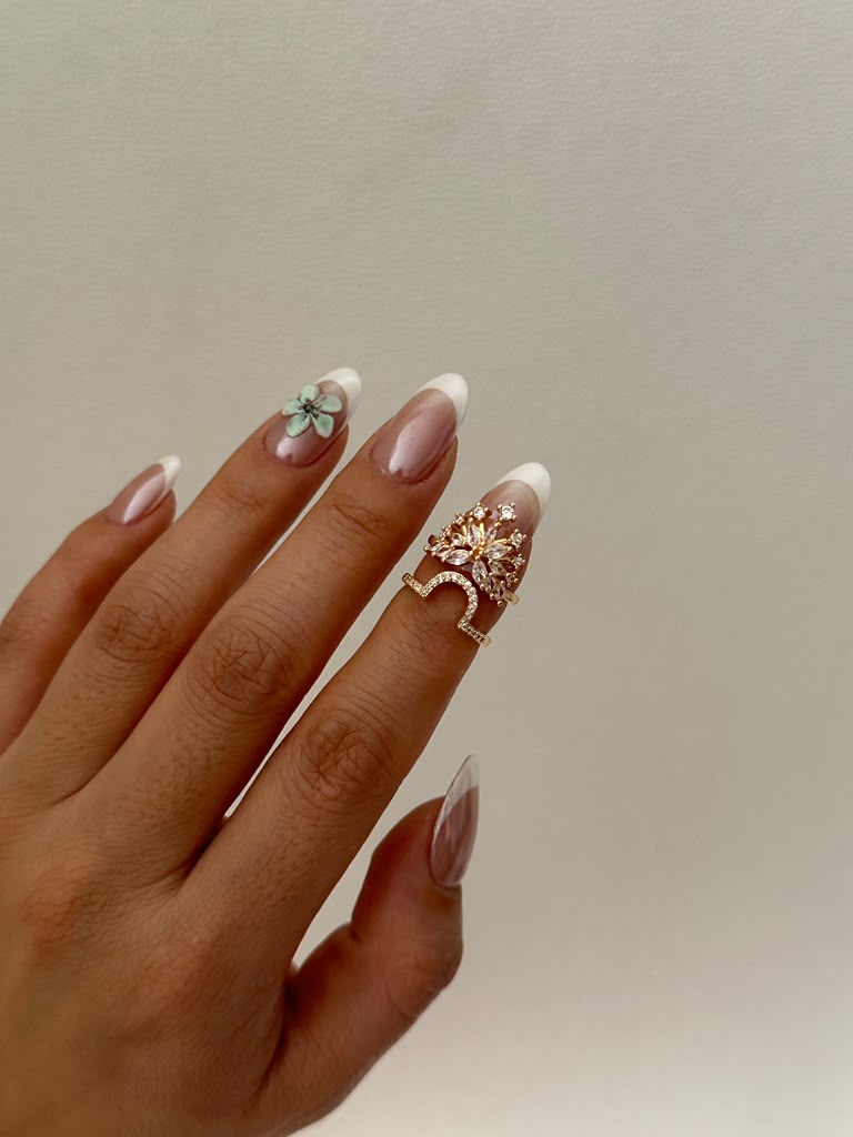 Women's Elegant Floral Leaf Crystal Ring - Adjustable Open Bands with Crystal Stone